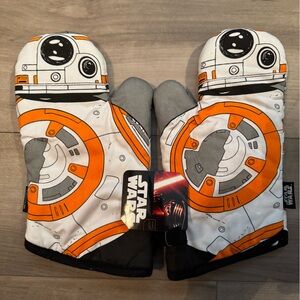 Star Wars BB-8 Droid Oven Mitts in Orange and Gray
